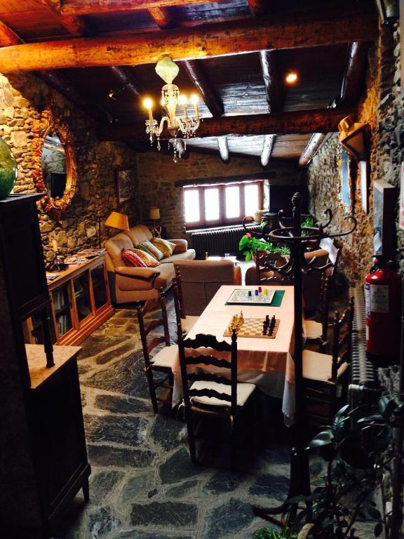 Hotel Can Borrell Meranges Екстериор снимка