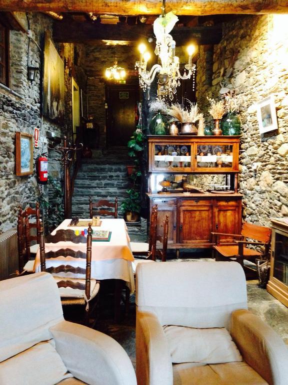 Hotel Can Borrell Meranges Екстериор снимка